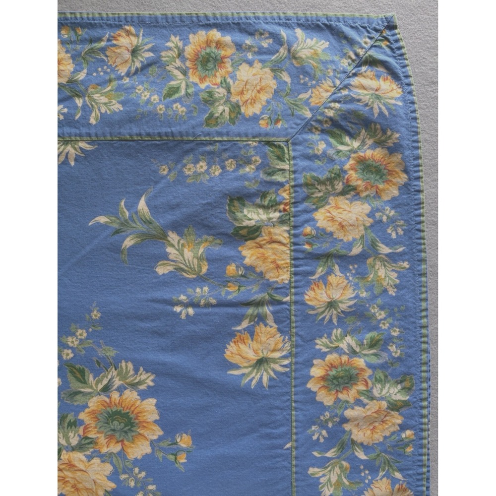 VTG April Cornell 2000 Tablecloth 53X96 Classic Cornflower Blue Yellow Floral